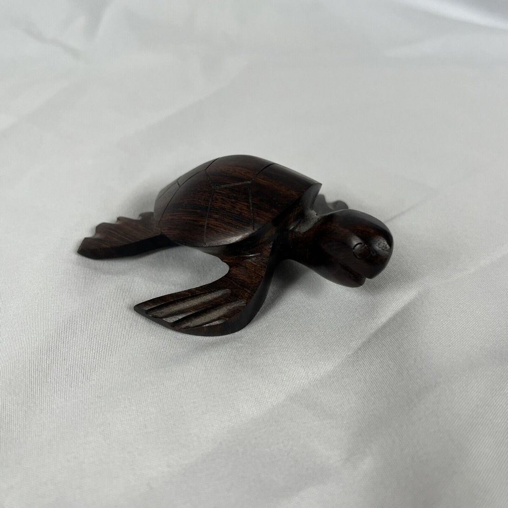 Vintage Hand Carved Wooden Sea Turtle Small Sculpture Decor‎ Figurine